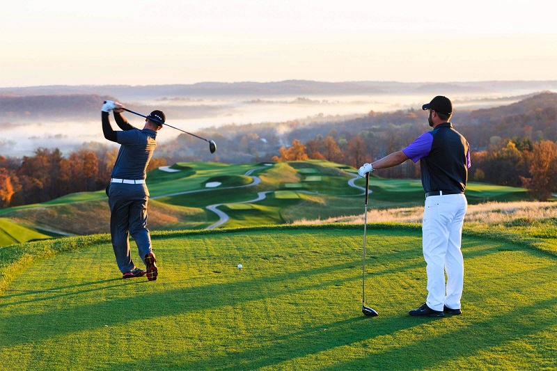 Nguyên nhân và cách phòng tránh chấn thương thường gặp khi chơi Golf